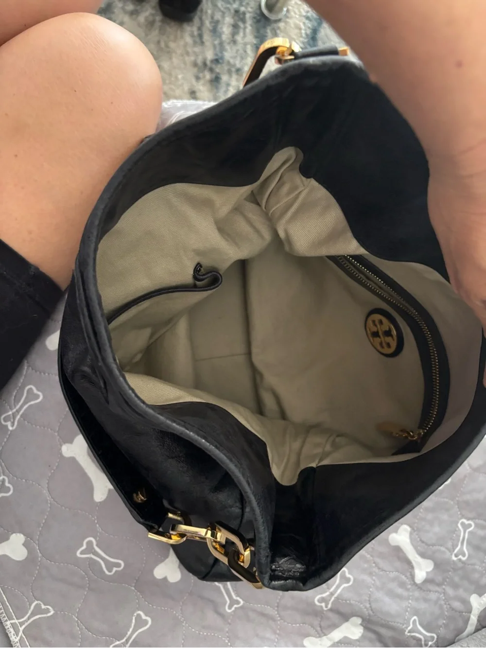 Tory Burch Black Leather Shoulder Bag with Gold Hardware